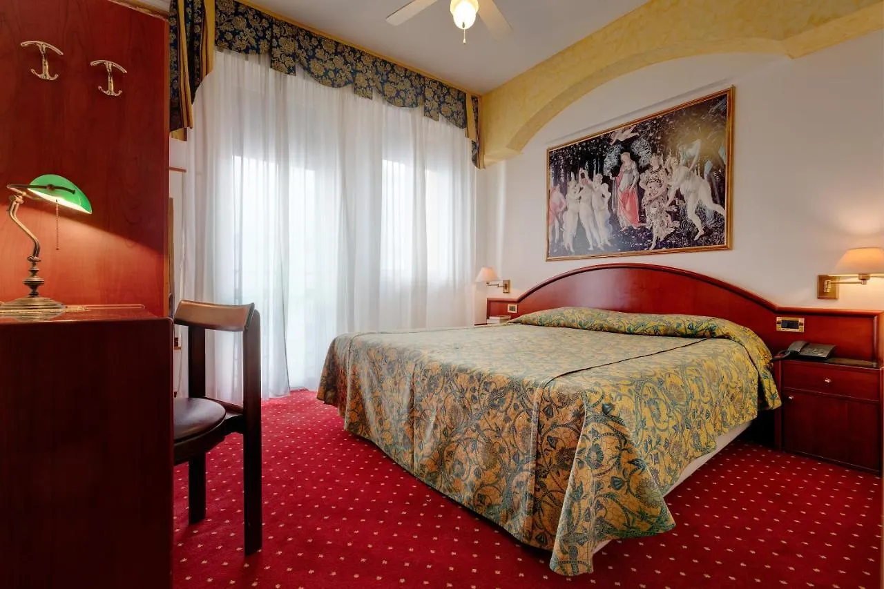 Hotel Napoleon Lido di Jesolo 4*,  Italien