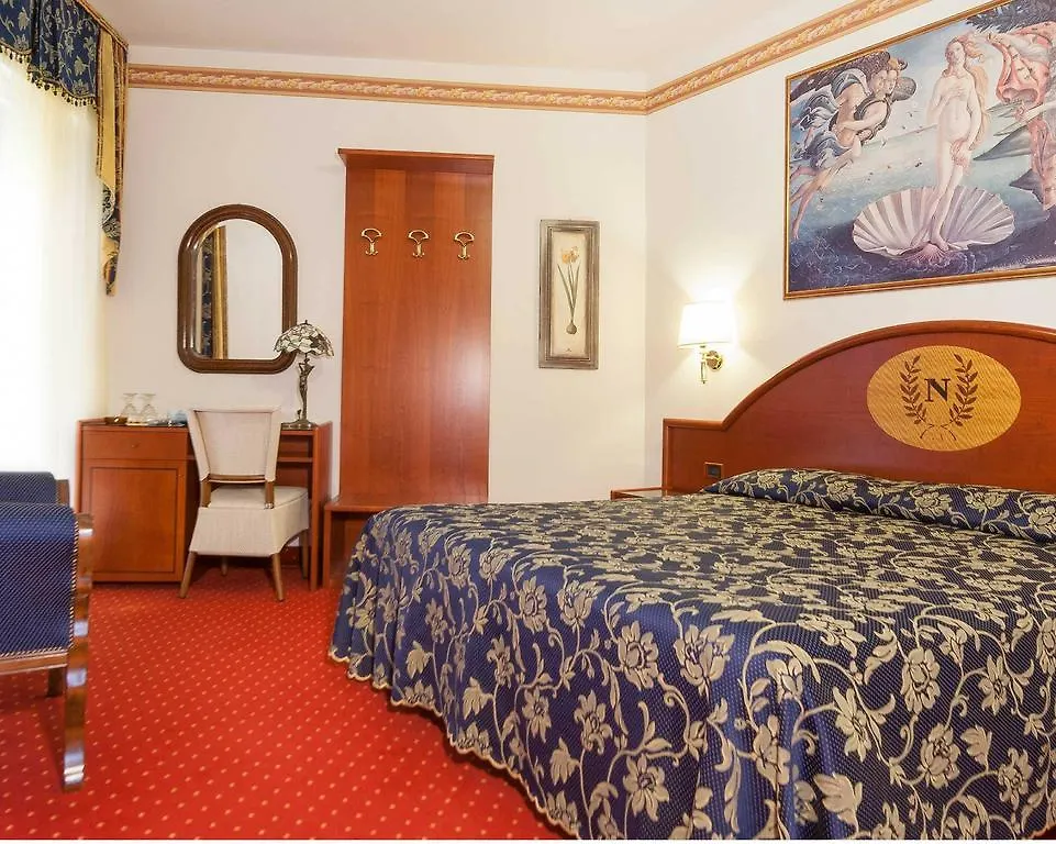 לידו די ג'סולו Hotel Napoleon  לידו די ג'סולו