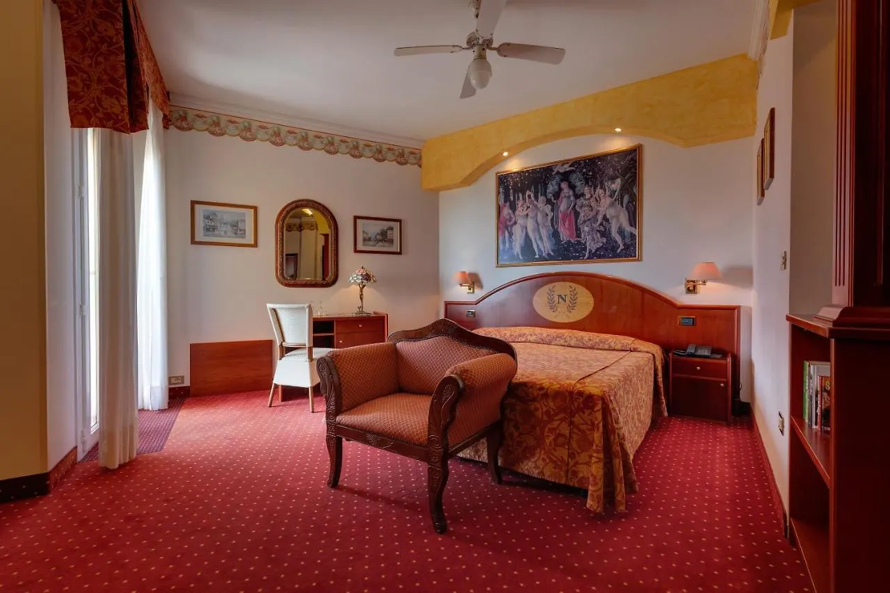 לידו די ג'סולו Hotel Napoleon
